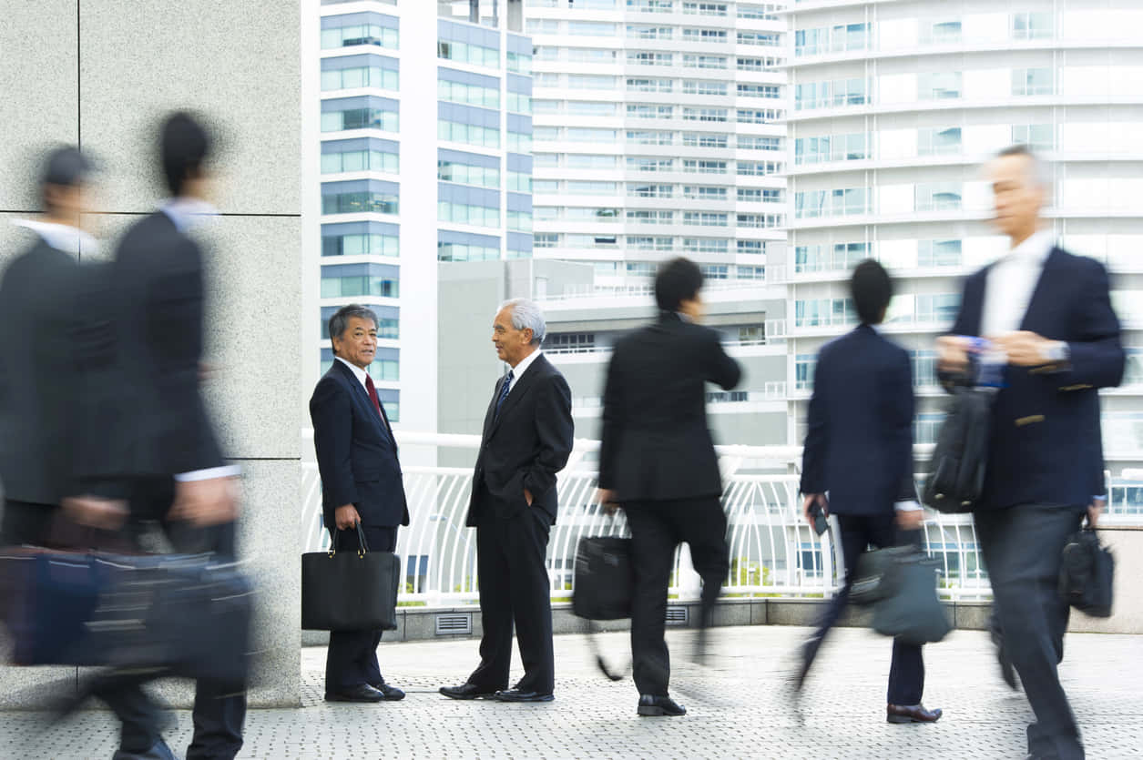 老後の独身生活に必要な貯金は?NISAやiDeCoを活用して資産を構築しよう!